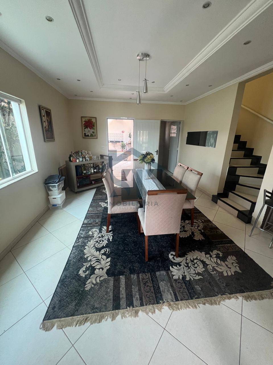 Casa à venda em Jundiaí no Bairro Mirante de Jundiaí, com 3 quartos, 270m² - ST Imobiliária