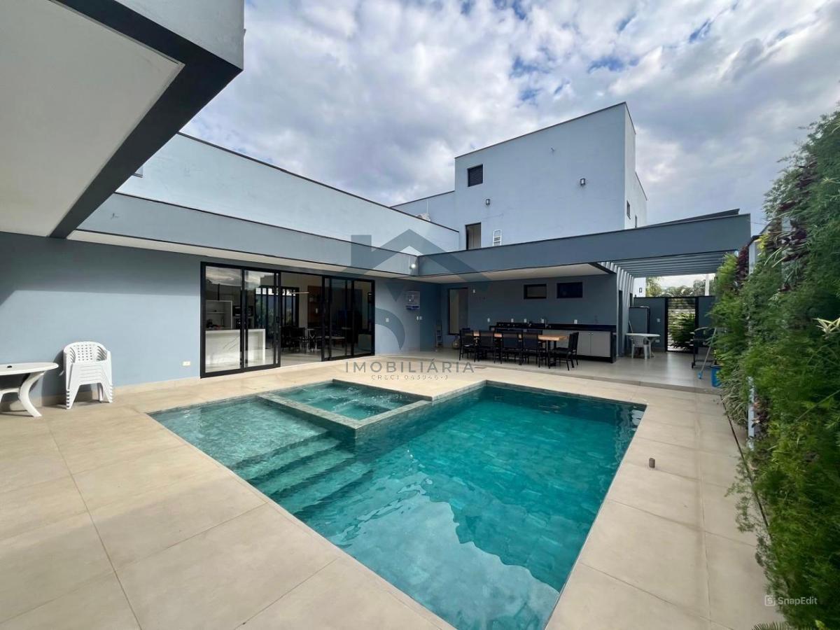 Casa à venda em condomínio - Jundiaí/SP - ST Imobiliária