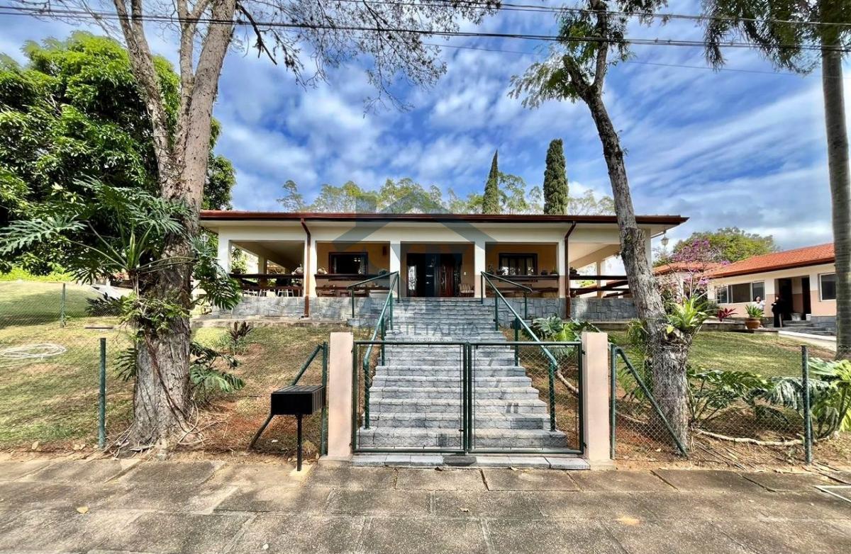 Casa à venda em condomínio - Cabreúva/SP - ST Imobiliária