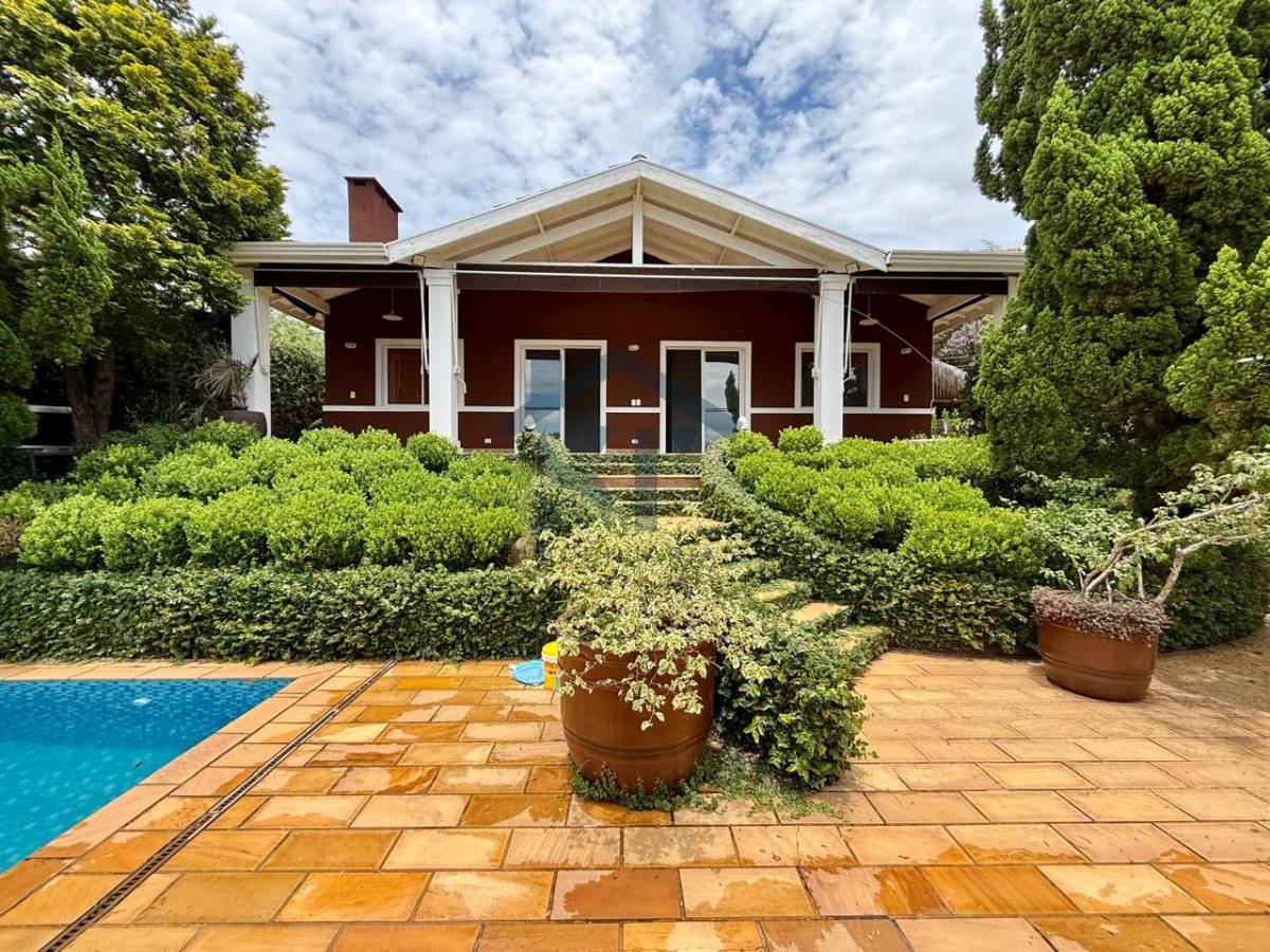 Casa para alugar em condomínio - Cabreúva/SP - ST Imobiliária