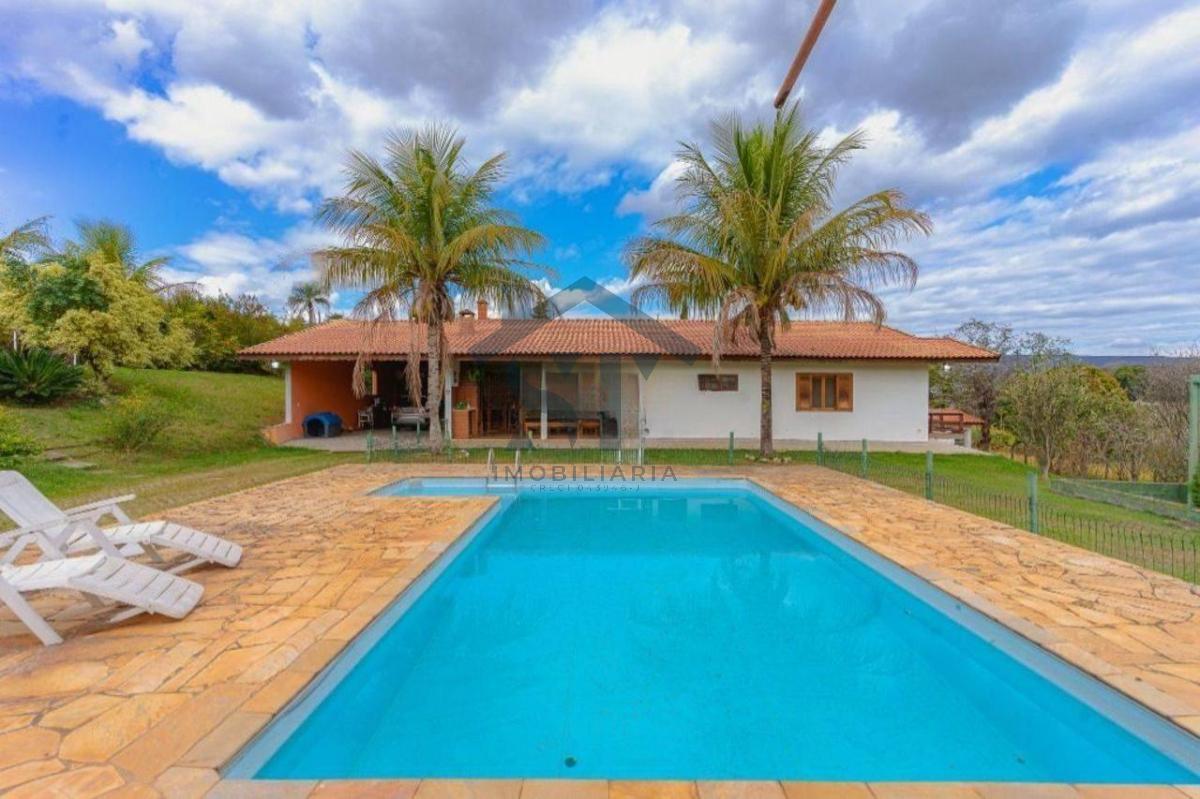 Chácara à venda em Jundiaí, Chácaras de Recreio Santa Terezinha, com 4 quartos, 550m² - ST Imobiliária