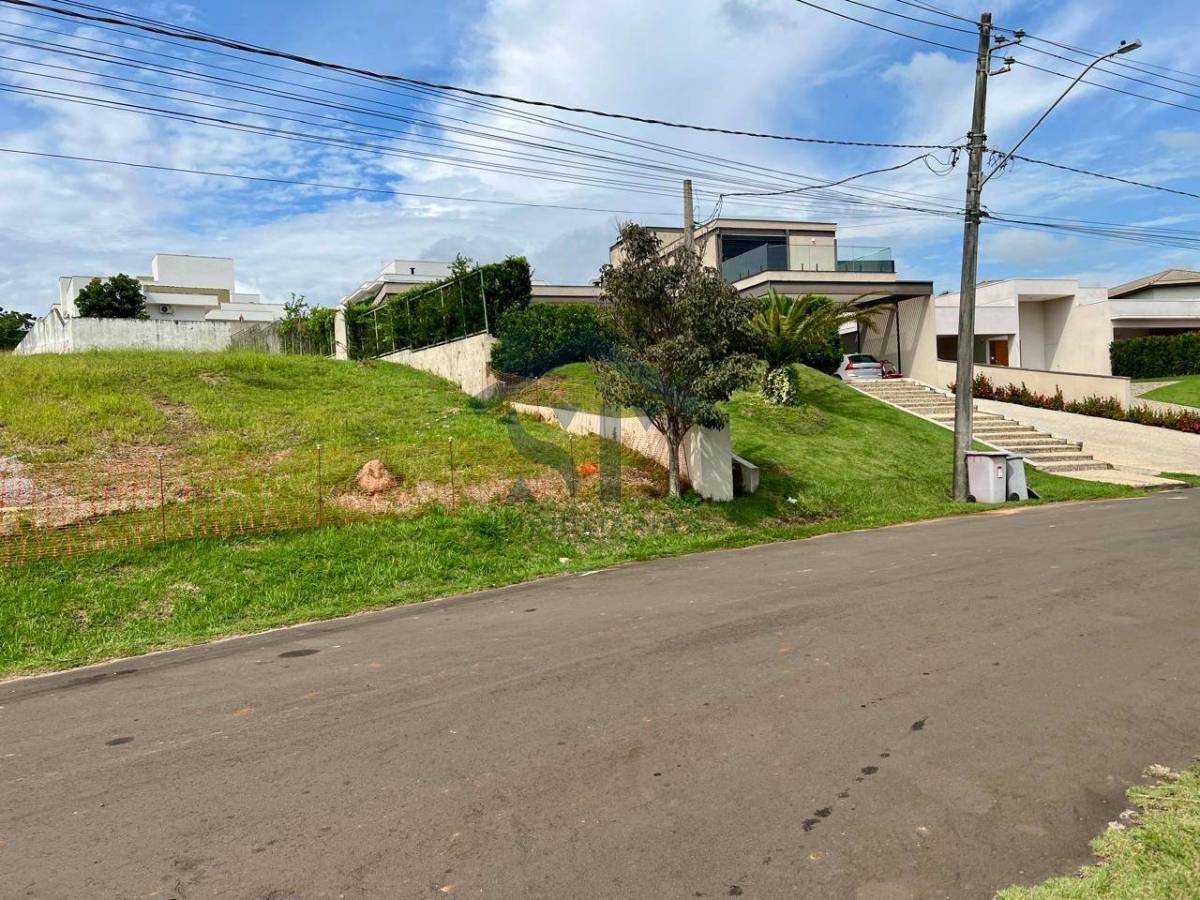 Terreno em Condomínio à venda, no Parque Xapada de Itu,1080m², em Itu - ST Imobiliária